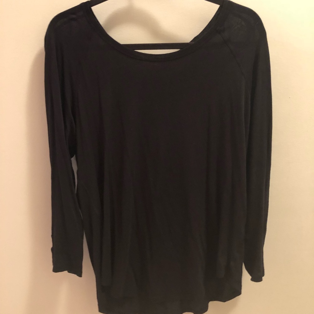 Lululemon top